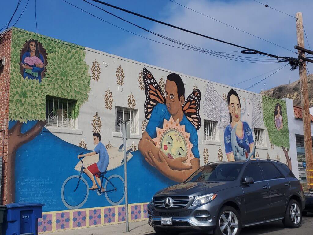 muralwalllivinginventuracaliforniaprosandconsgeo-1024x768 Westside Neighborhood, Ventura, CA. You will see art murals on buildings, which is a big pro for living in Ventura. There are lots of galleries to visit in particular in the Westside neighborhood of Ventura. Many artists are being priced out of the area and some venues are losing their locations due to rent increases.